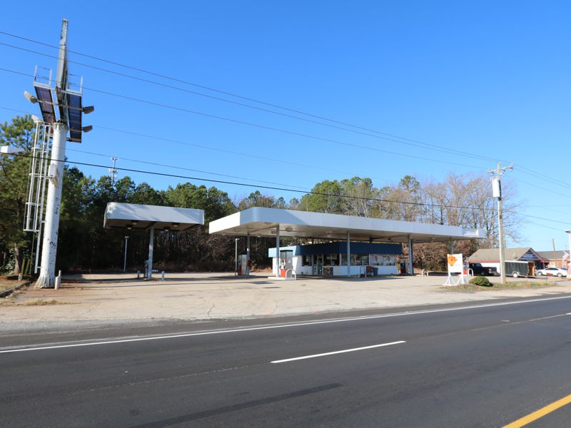 Gas station on Hwy 76 in Pendleton sold