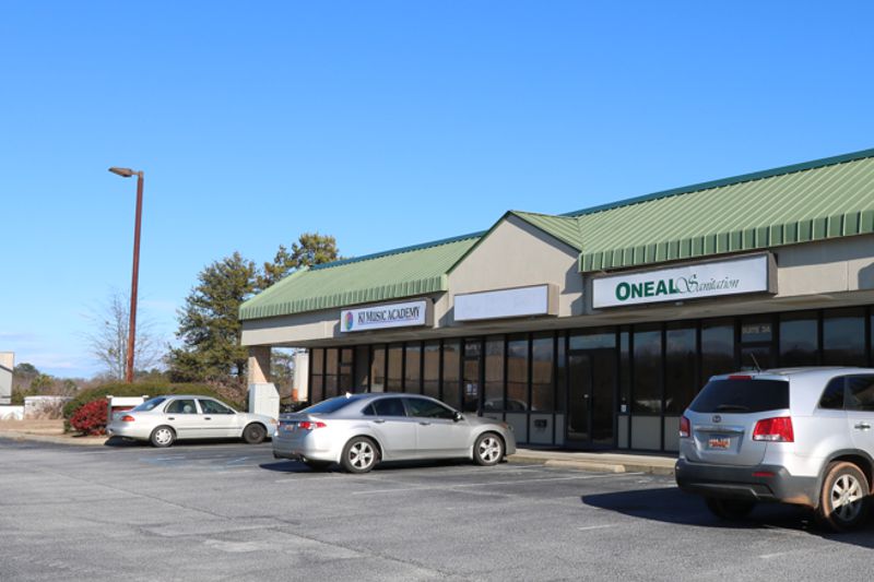 Puroclean Restoration Services leases space on S Buncombe Rd in Greer