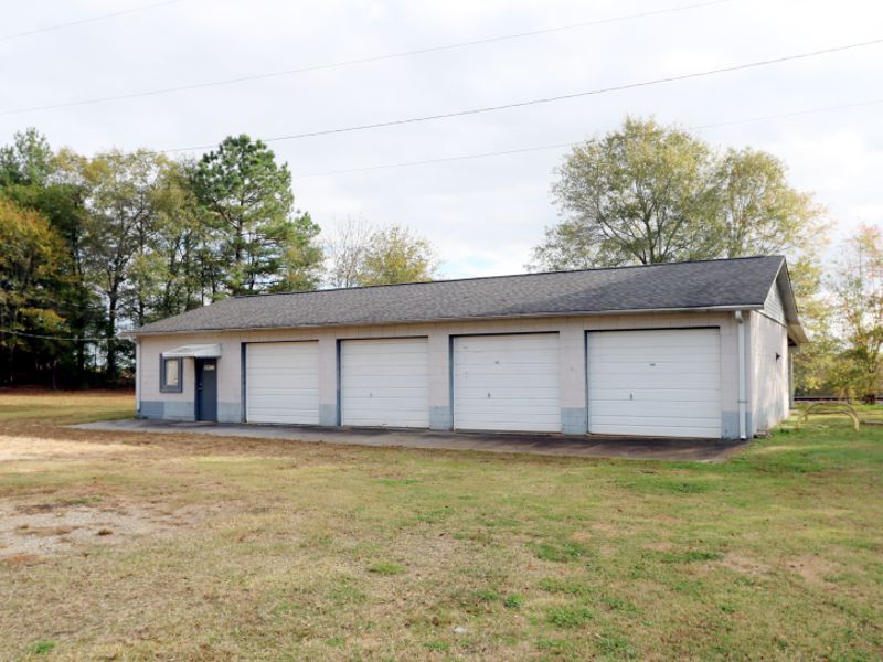 Tyndal Tree Services leases building on East Poinsett St. Ext. in Greer