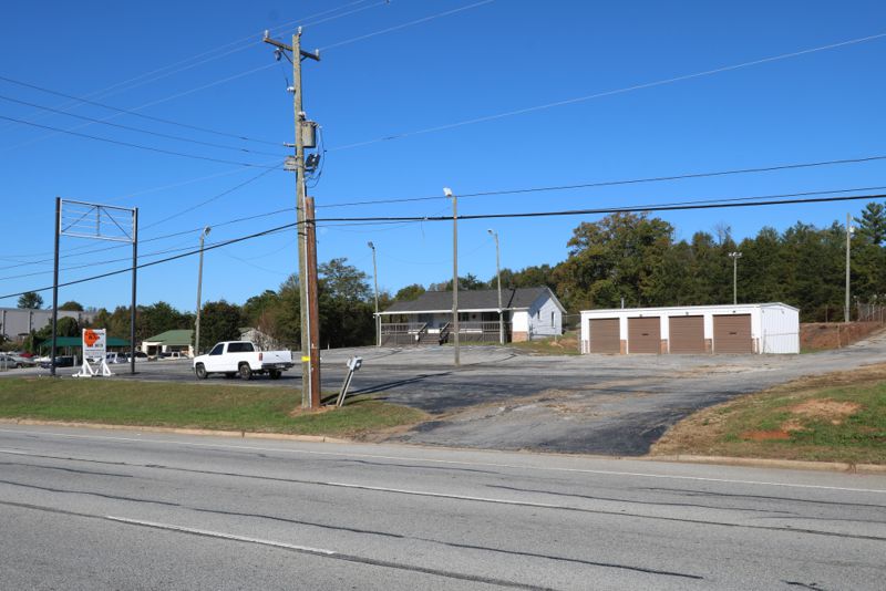 Heritage Building Company moving to new location on Wade Hampton Blvd