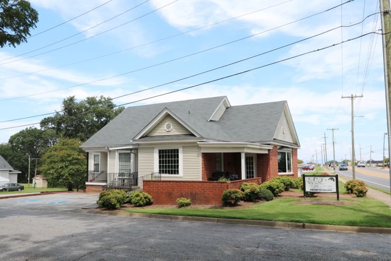 Property sold at 501 N Main St, Greer