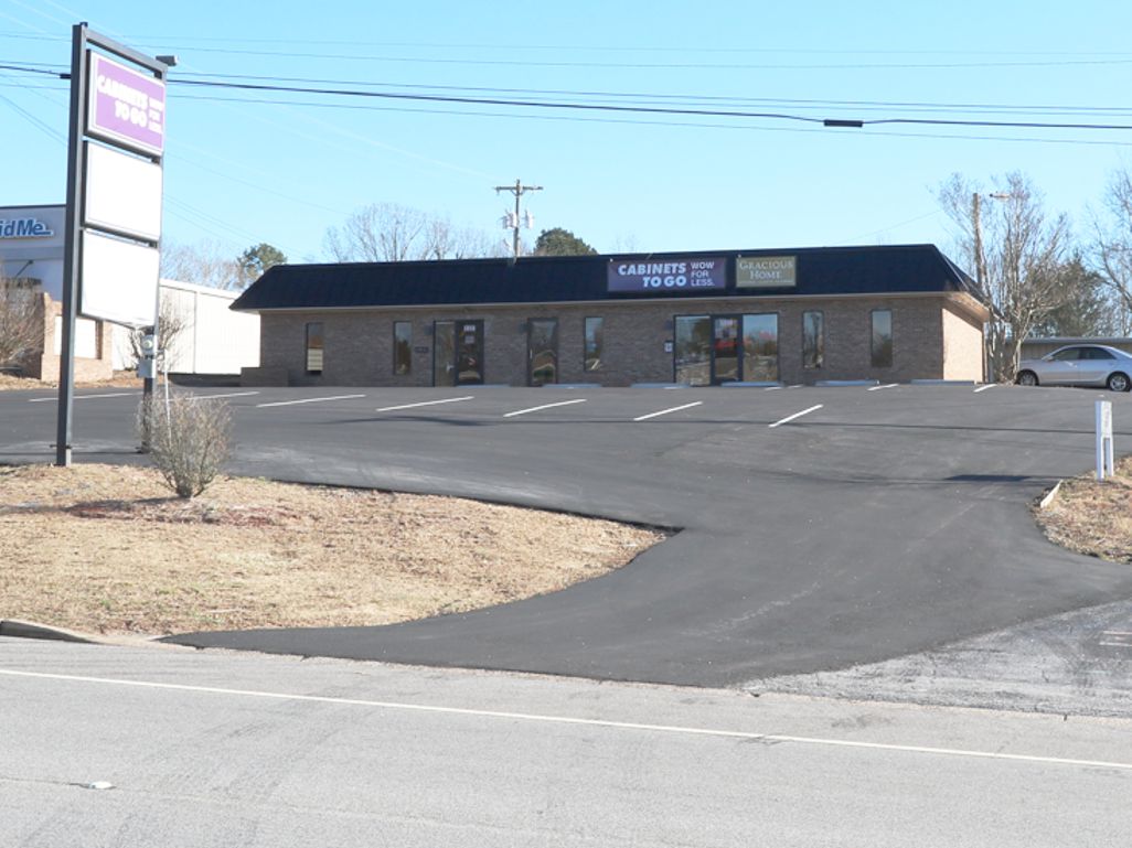 Space leased on Wade Hampton Blvd in Taylors