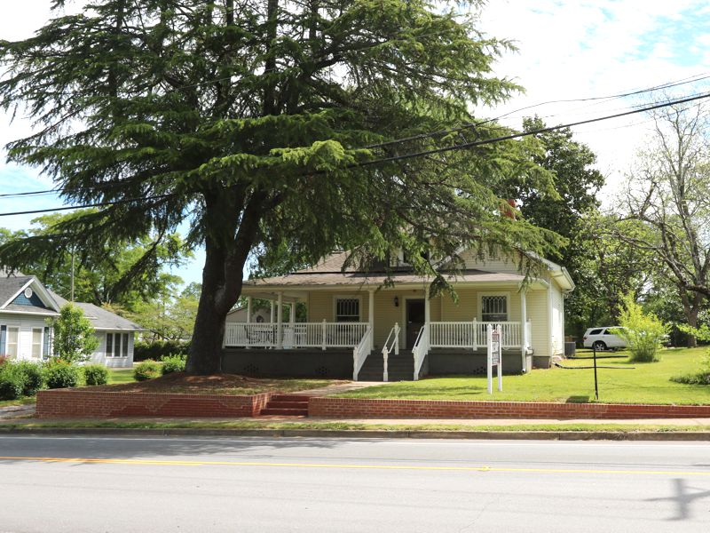 Office sold at 408 North Main Street in Greer