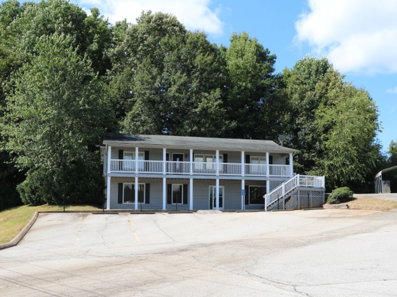 Building leased at 304 E Frontage Rd in Greer